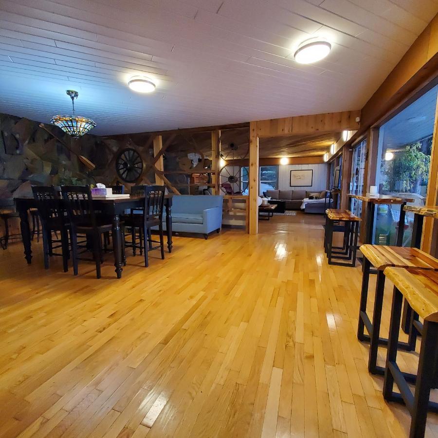 הוילה הריסון הוט ספרינגס Royal Harrison Retreat מראה חיצוני תמונה